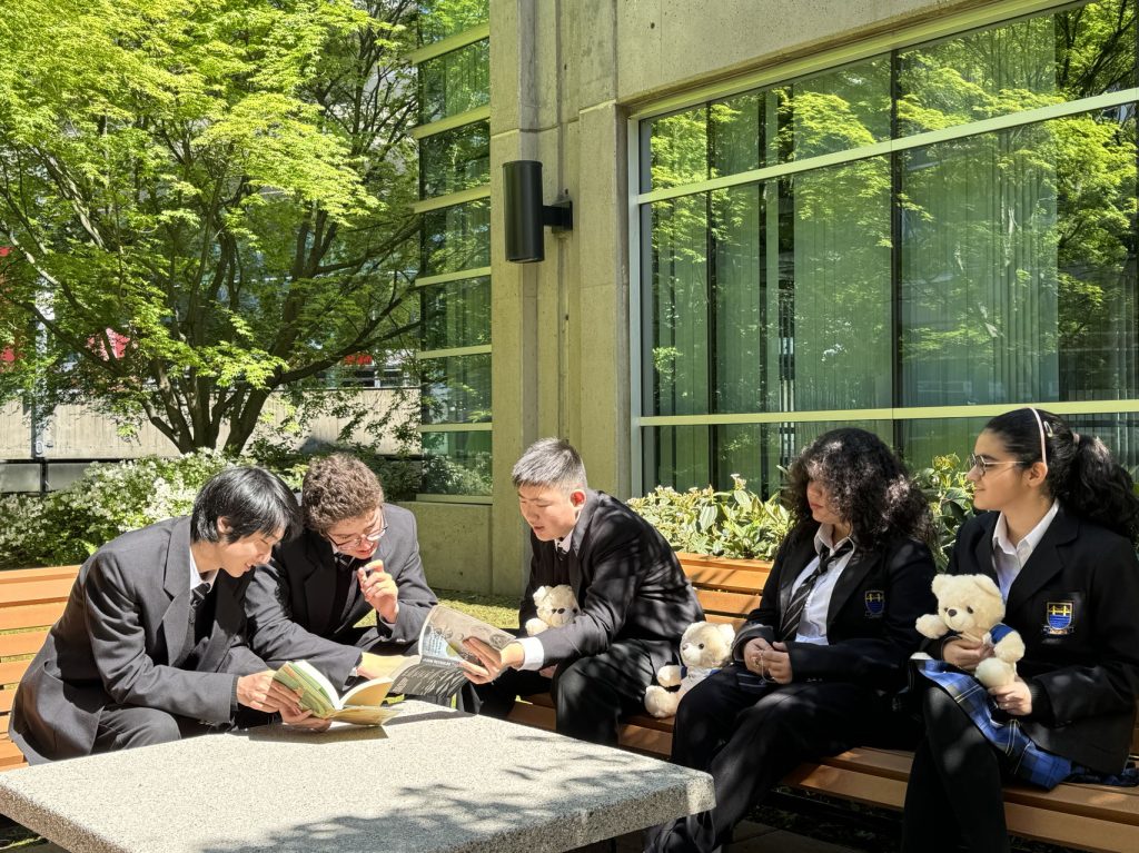 Students getting daily before-class academic help and peer tutoring at a downtown Vancouver private school